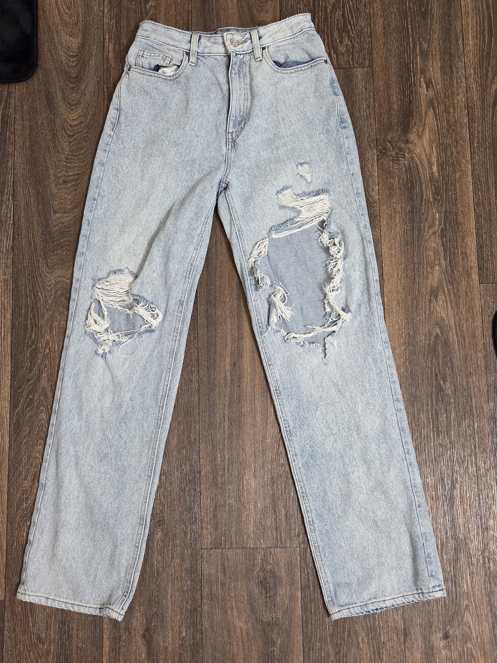 PacSun Light Blue Ripped Boyfriend Jeans